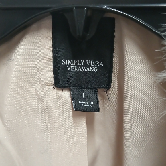 Simply Vera Wang Faux Fur - Picture 2 of 3